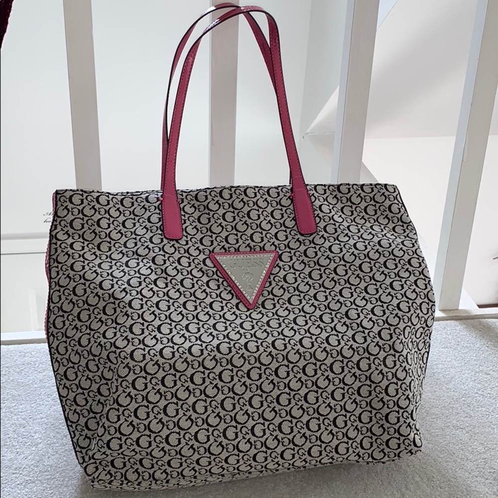 Hot Pink and White Guess Bag